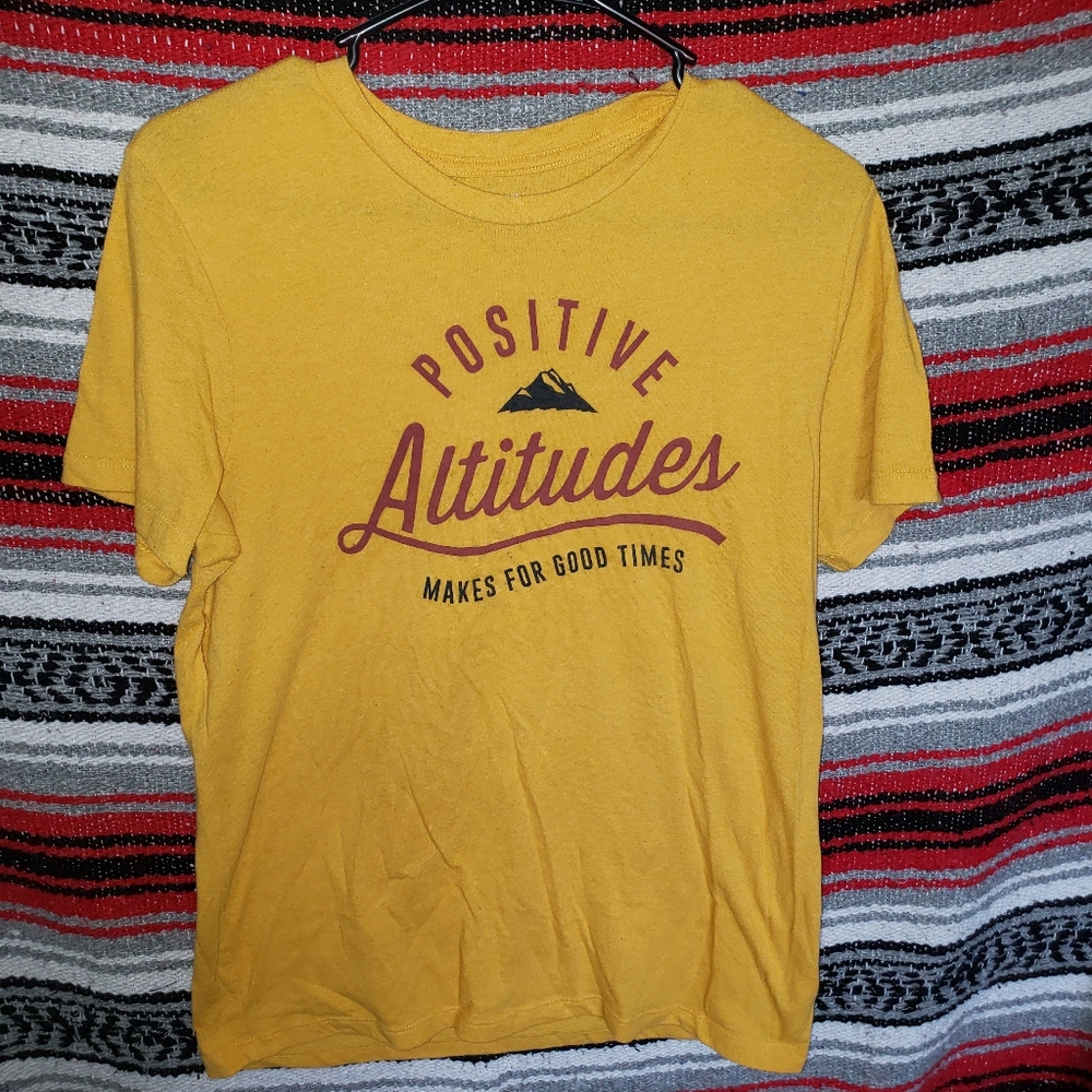 Old Navy good vibes shirt